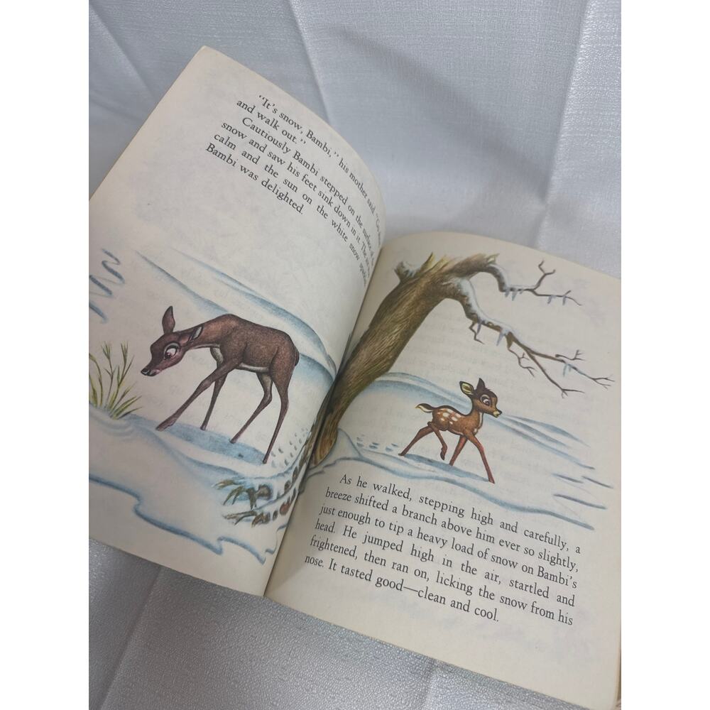 A Little Golden Book-Walt Disney's Bambi VINTAGE - Picture 6 of 6